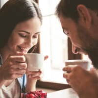 意中の男性から溺愛される女性の共通点
